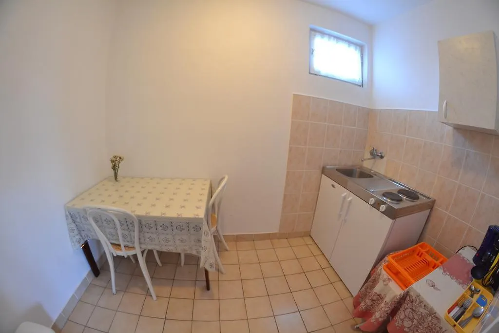 Apartment Beg Rab Town