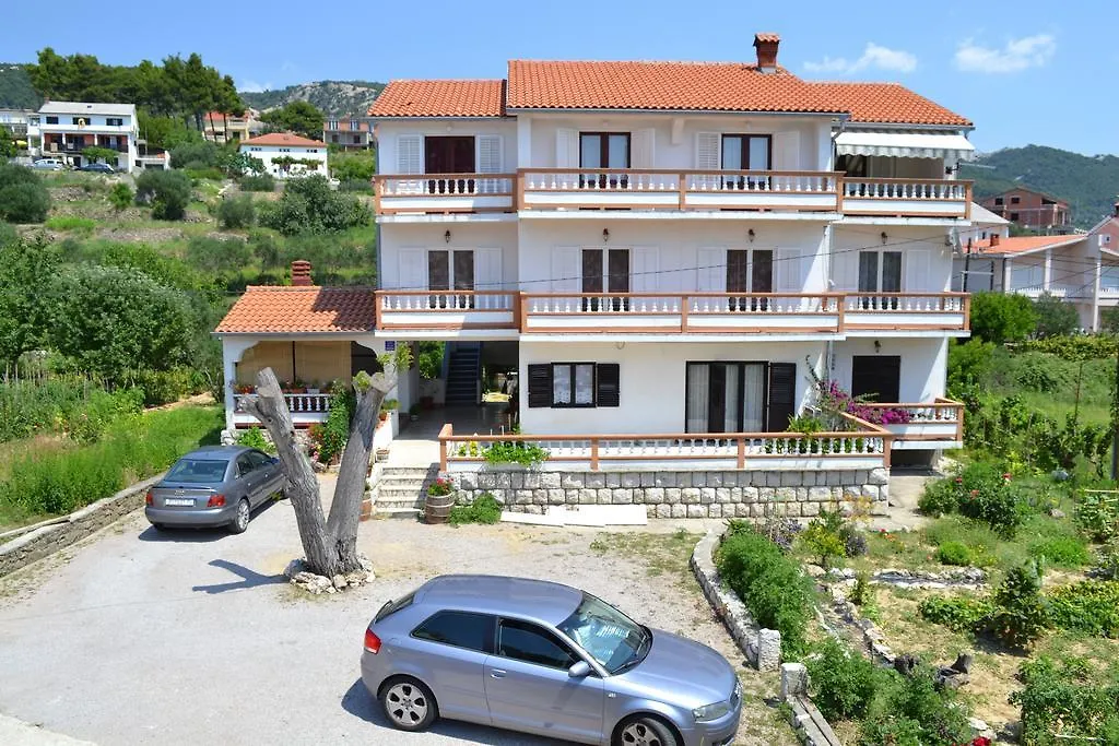 Apartment Beg Rab Town Croacia